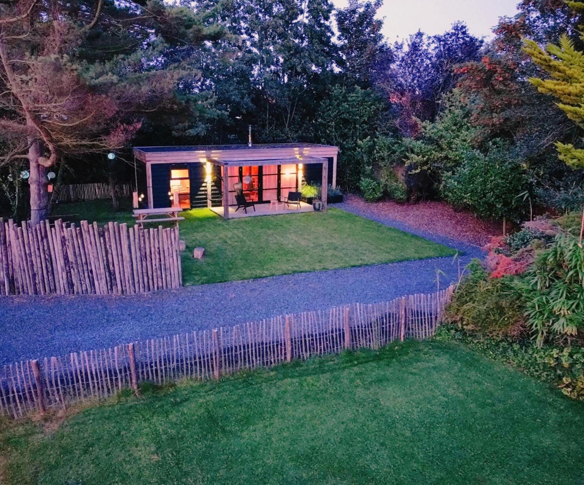 Hoogtij°D Bed & Breakfast โอสท์วอร์เนอ ภายนอก รูปภาพ